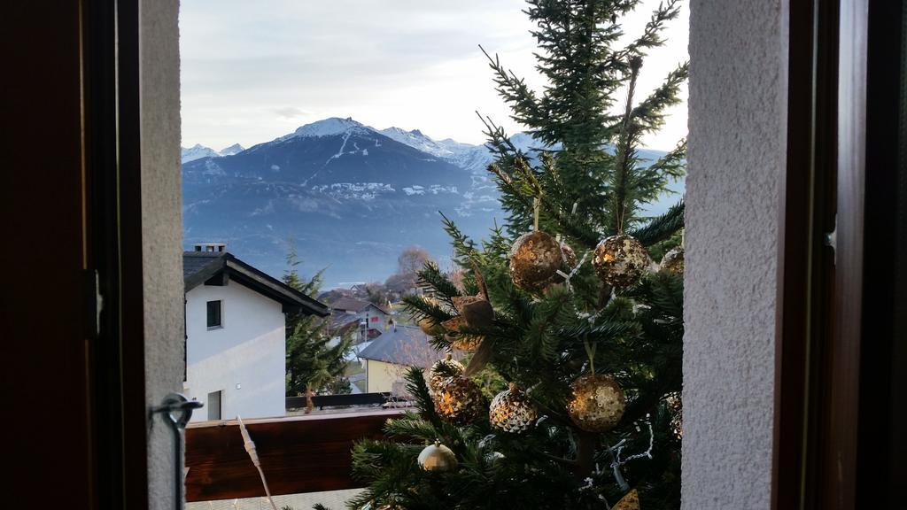 Mollens Chalet Apartment Crans-Montana Exterior photo