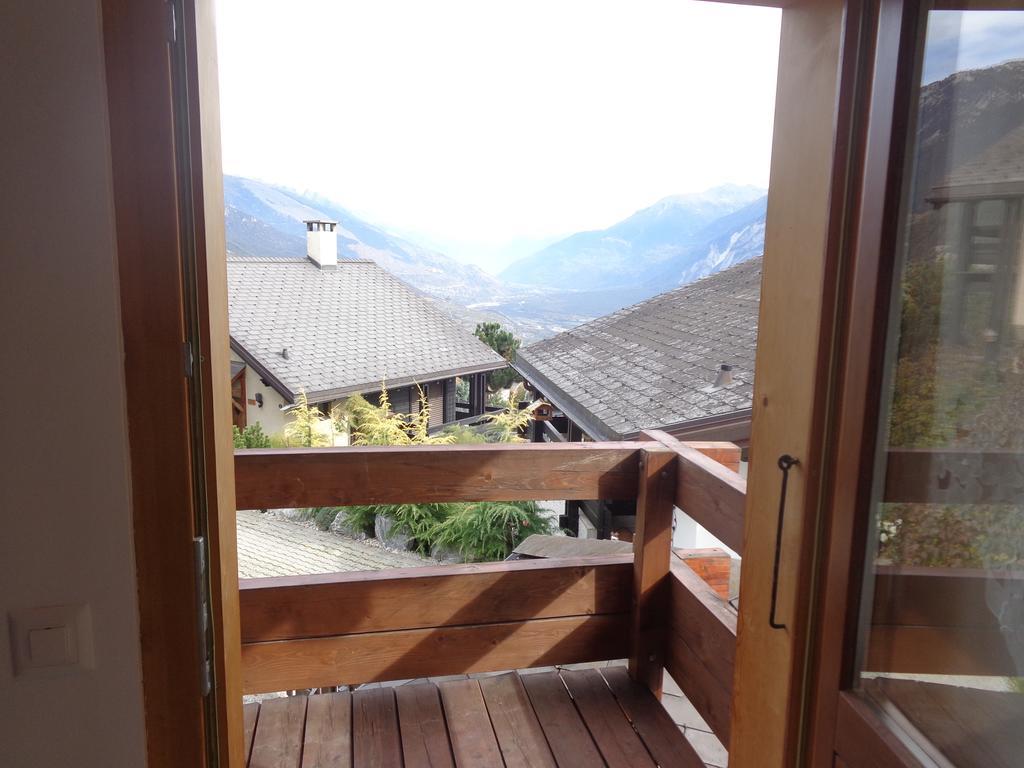 Mollens Chalet Apartment Crans-Montana Room photo